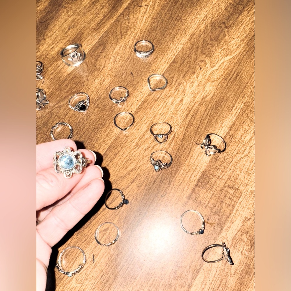 New Bohemian style/never worn rings for all fits all different sized fingers ❤️